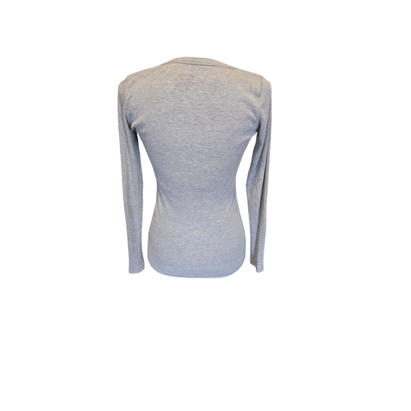 Active Basic gray knit long sleeve v neck top, size medium - Picture 2 of 4